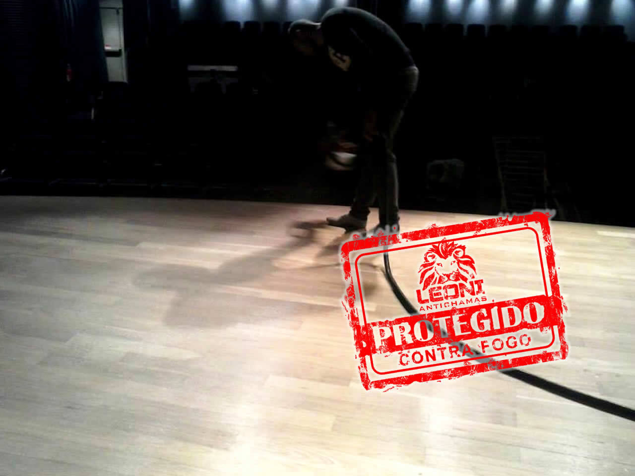 Antichamas para madeira